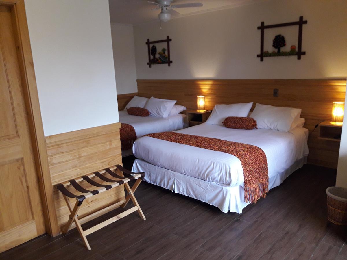 Dein Haus Hotel Y Departamentos Пуерто-Варас Екстер'єр фото