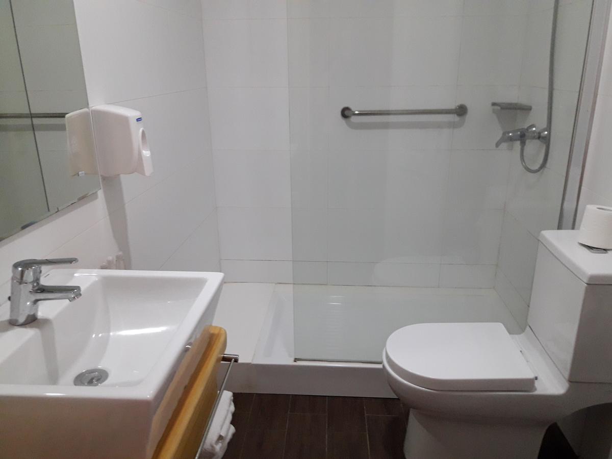 Dein Haus Hotel Y Departamentos Пуерто-Варас Екстер'єр фото