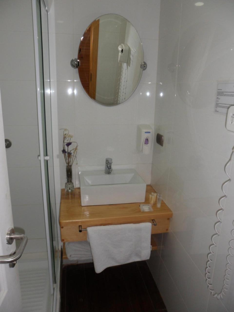 Dein Haus Hotel Y Departamentos Пуерто-Варас Екстер'єр фото